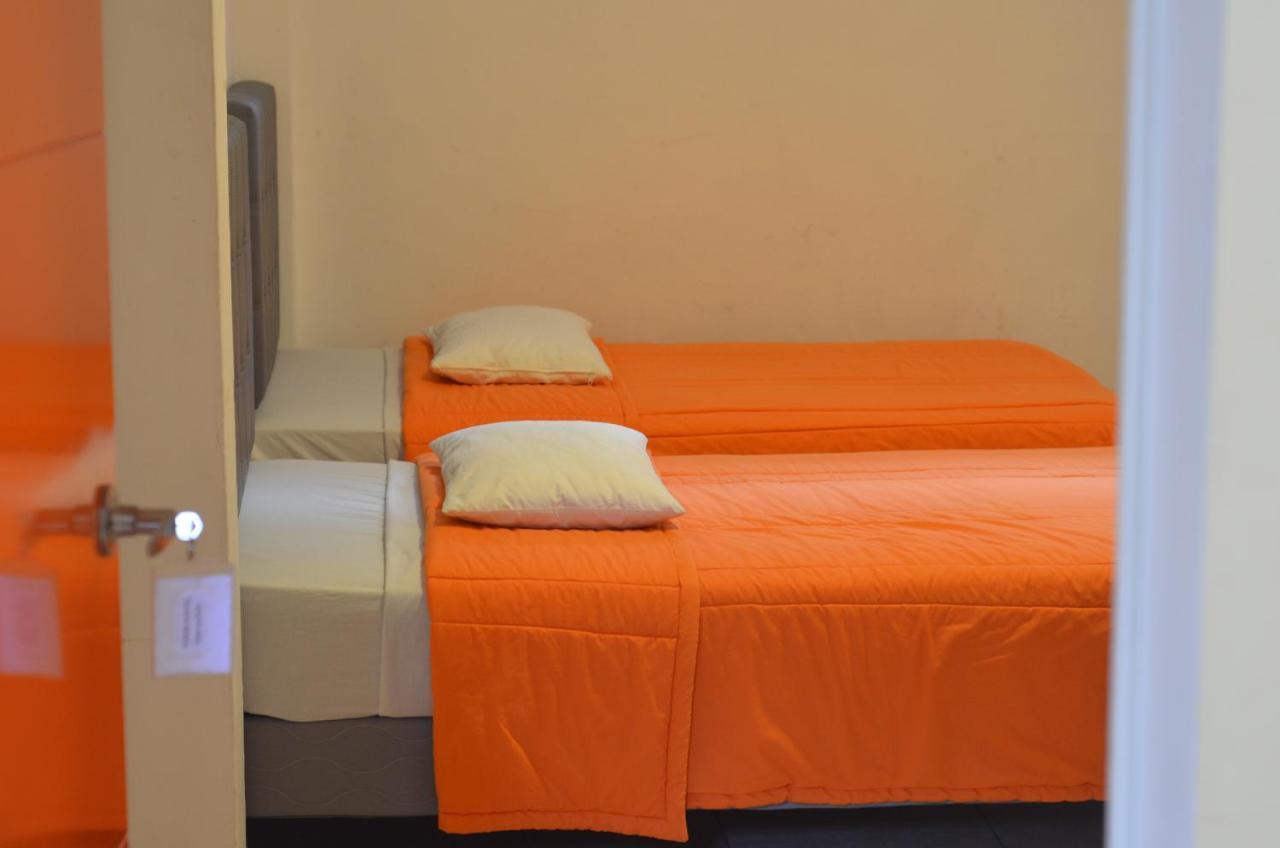Hostal Siberia Куенка Екстер'єр фото