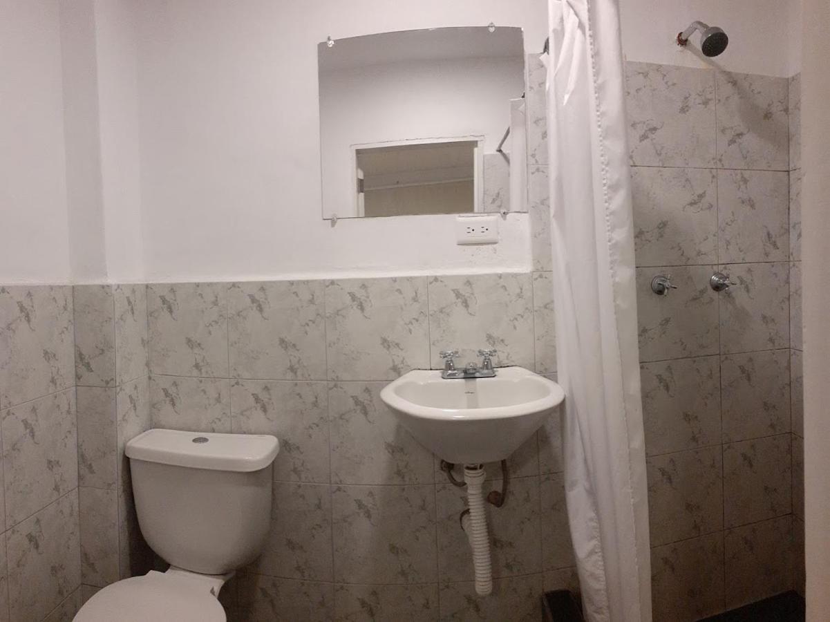 Hostal Siberia Куенка Екстер'єр фото